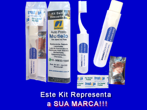 KIT DENTAL DE VIAGEM  PERSONALIZADO COM ESCOVA POCKET